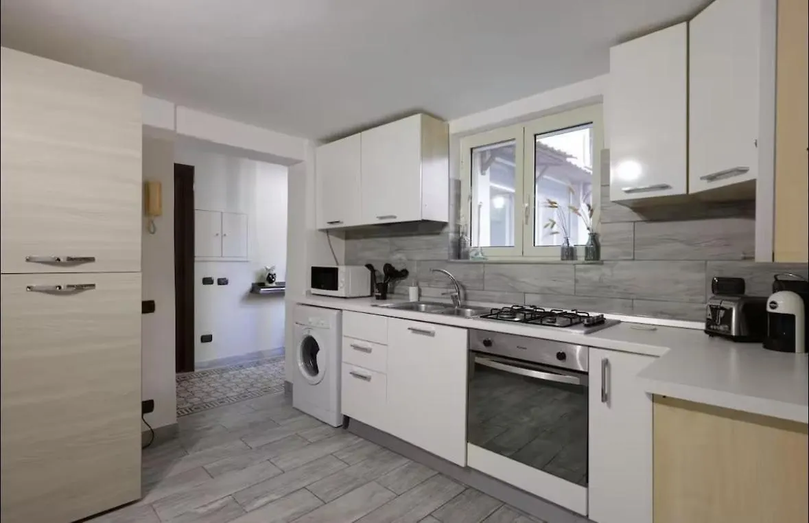 Nonnatitta A Chiaia Apartment Naples 0*,